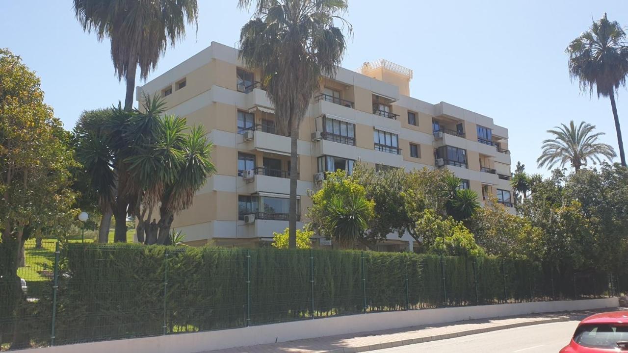 Torres De Aloha 2 Bdr Puerto Banus Apartamento Marbella Exterior foto